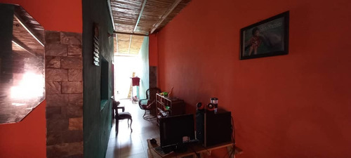 Imagen 4 de 18 de De Oportunidad Venta Casa Doble Propósito Barrio El Lobo Ah