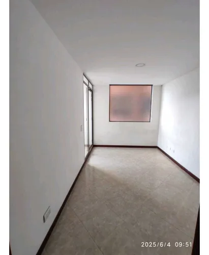 Apartamento En Alquiler En Envigado - Otra Parte