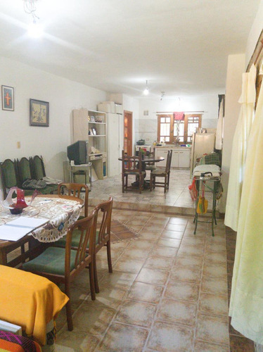 Imagen 15 de 23 de Casa Quinta En Venta, Schweitzer 540, Barrio El Cazador