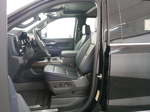 Chevrolet Silverado 5.3 V8 High Country