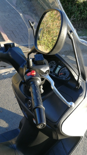 Suzuki Burgman 200 Abs
