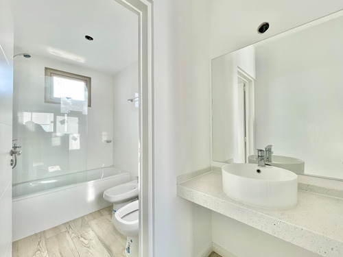 Venta Departamento En Tigre Centro | Dos Ambientes Al Frente