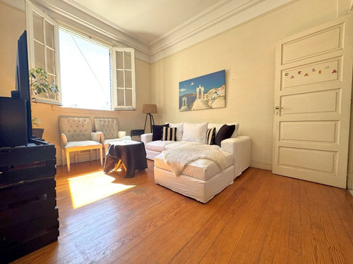 Venta Depto Semipiso 4 Amb C/dependencia - Flores