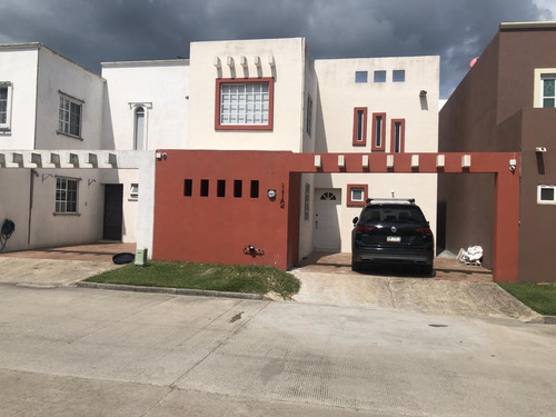 Imagen 1 de 7 de Casa En Renta Villas Nautico
