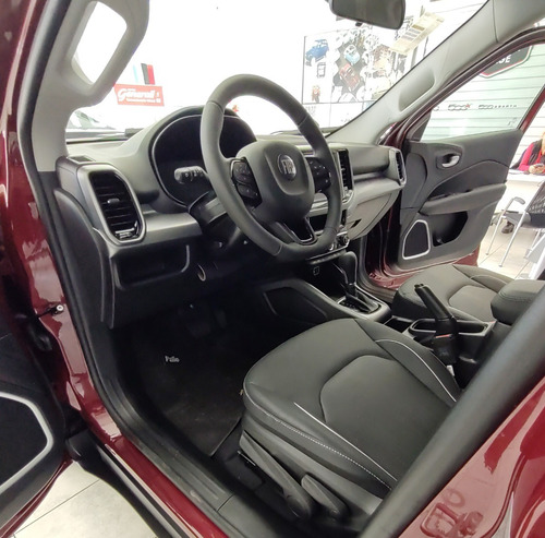 Imagen 9 de 15 de Toro Freedom 2.0 16v Multijet Diesel 4x4 At9 (*dr*)