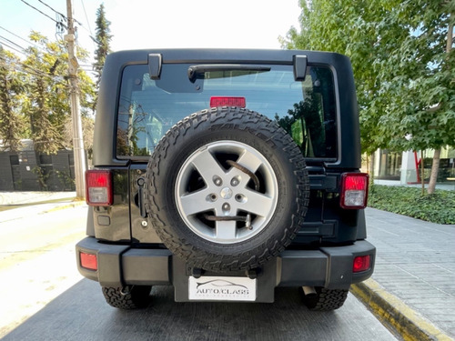 Imagen 5 de 13 de Jeep Wrangler 3.6 Unlimited Sport Auto 4wd