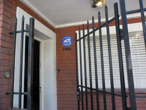 Pueyrredón (jose Garibaldi 1490) - Venta Casa 2 Dormitorios