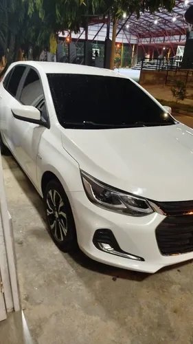 Chevrolet Onix 1.0T Premier Hatch At
