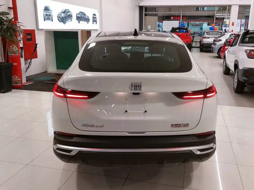 Fiat FASTBACK 1.3 T270 At6