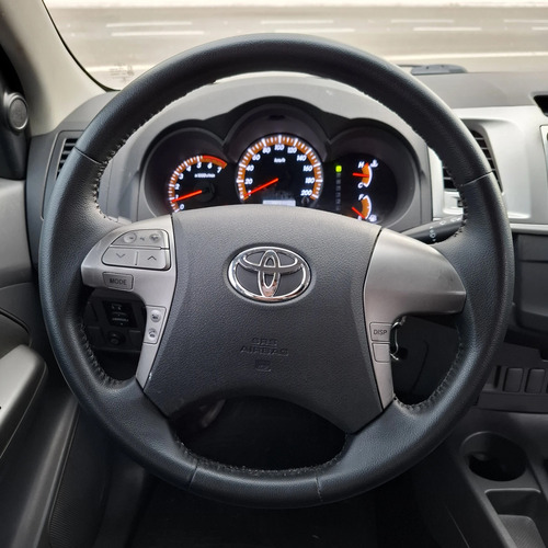 Toyota Hilux 2.7 SRV 4X4 CD 16V FLEX 4P AUTOMÁTICO