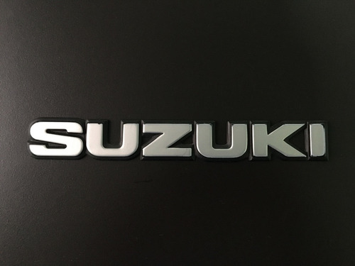 Emblema Suzuki Para Chevrolet Swift 1.3 - 1.0