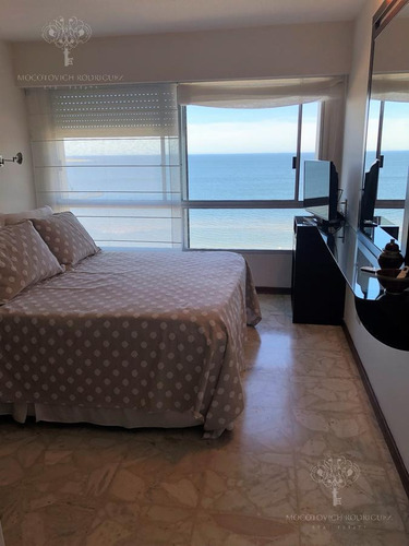 Departamento - Playa Mansa