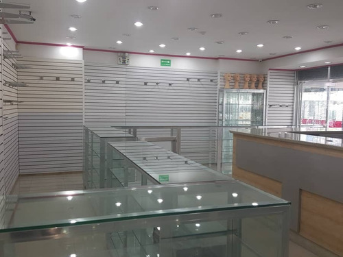Imagen 9 de 30 de Para Oportunidad De Negocio, Local Comercial En Venta, Ubicado En Torre Venaragua, Calle Santos Michelena