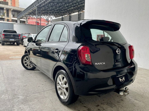 Imagem 2 de 10 de Nissan March 1.0 S 12v Flex 4p