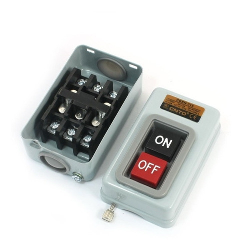 Imagen 2 de 4 de Cbsn-315 Cntd Interruptor De Metal 15amp-3polos