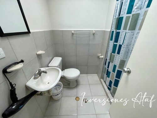 Inv Ataf C.a Asesores Vende Casa En Estancias La Margarita, Guatire.