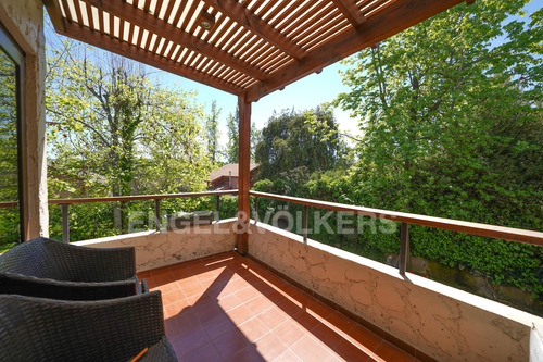 Casa En Venta - San Carlos De Apoquindo