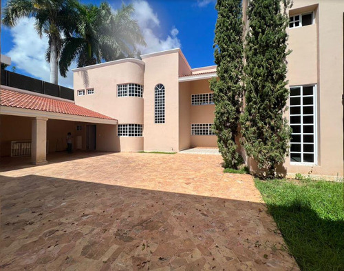 Casa En Pre-venta En Residencia Montecristo