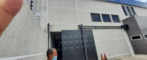 Imagen 8 de 14 de #1524 Galpon 2500m2 La Trinidad.