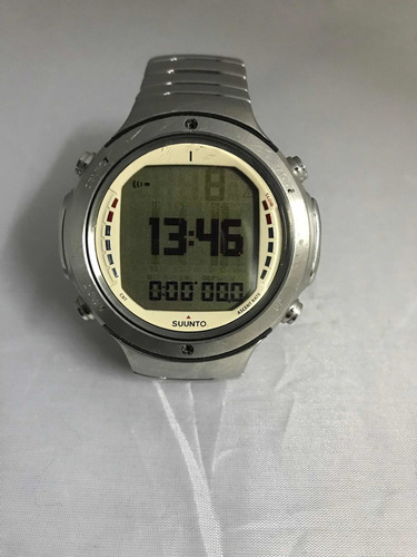 Imagen 1 de 6 de Computadora De Buceo Suunto D6