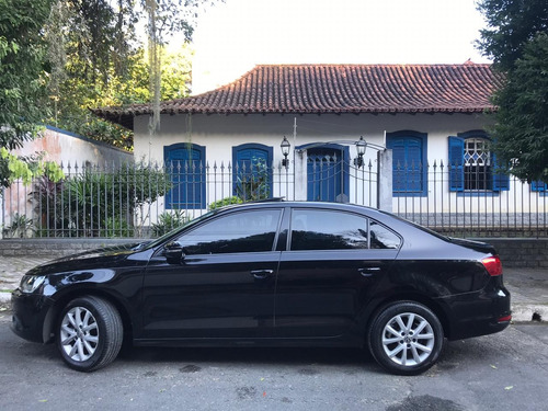 Volkswagen Jetta 2.0 Comfortline 2012