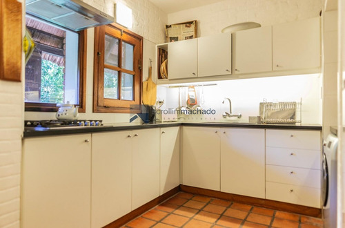 Venta Casa. Punta Del Este . Rincon Del Indio, Brava- Ref: 999