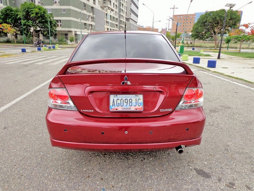 Imagen 5 de 10 de Mitsubishi Lancer Touring 2.0 2014 4x2 Sincrónico