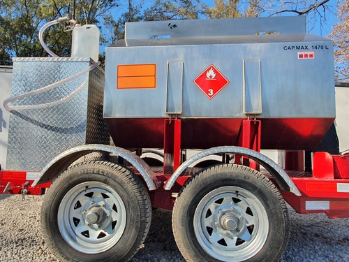Trailer Mactrail Surtidor Movil Capacidad 1470 Lts