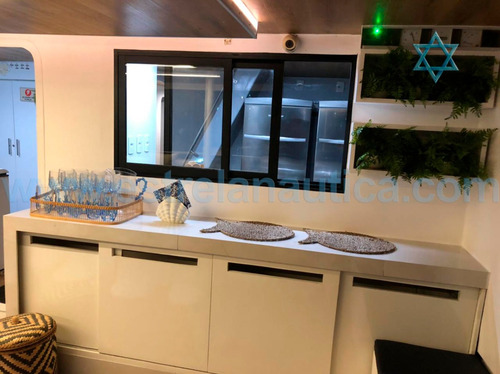 Imagem 14 de 15 de Lancha Catamarã 72 Iate Barco N Phantom Azimut Ferretti