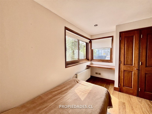 Casa En Condominio En Venta En Lo Barnechea