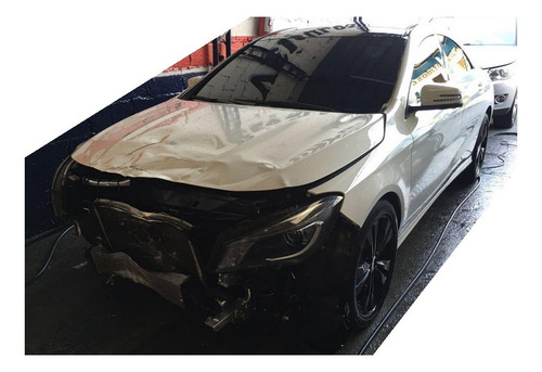 Imagem 3 de 14 de Mercedes Cla 2014 Sucata Para Retirar Peças Usadas