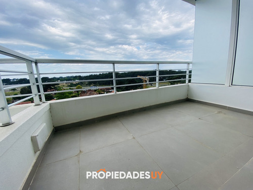 Apartamento De 1 Dormitorio Piso Alto