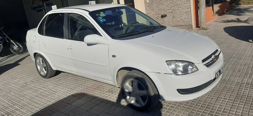 Imagen 2 de 17 de Chevrolet Classic Modelo 2012 76.000 Km Con G.n.c. Recien Co