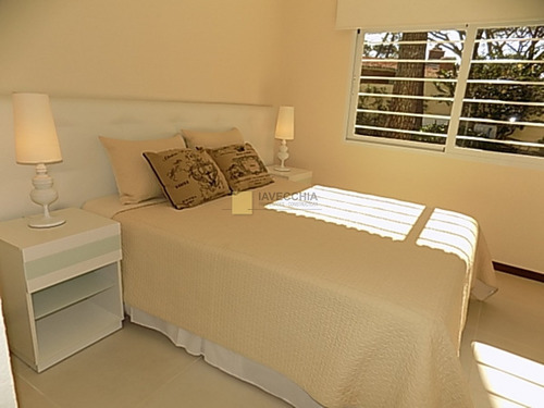 Imagen 8 de 20 de Venta De Casa De 4 Dormitorios En La Mansa
