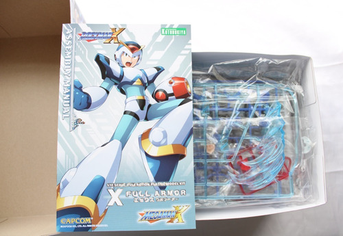 Kotobukiya Mega Man X Full Armor 1/12 Armable