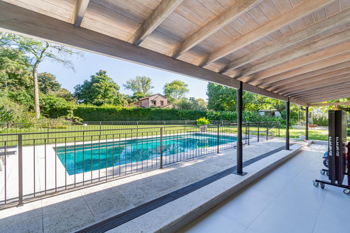 Casa En Venta Don Torcuato