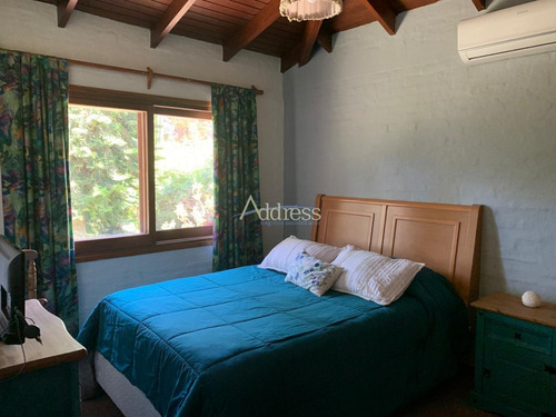 Muy Linda Casa Disponible En Alquiler De Temporada Y Anual- Ref: 3055