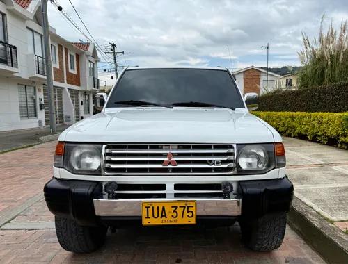 Mitsubishi Montero Hard Top 3.0 2012