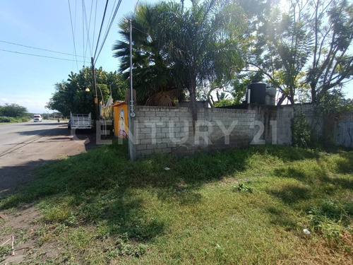 Venta Terreno Bardeado A Pie De Calle