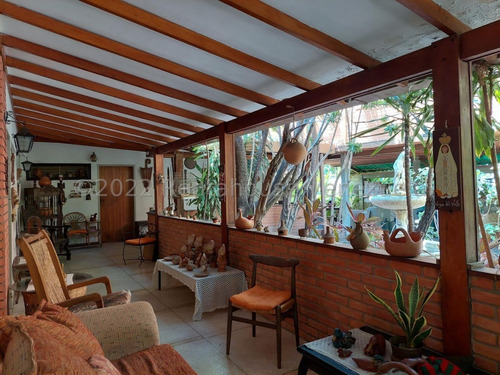Imagen 2 de 27 de Casa En Venta Cantarrana Maracay 780mt2 Economica / 04122618817 Estef 22-7082