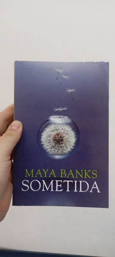Sometida. Maya Banks. Rocabolsillo (Usado)