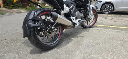 Vendo Moto Benelli Trk251 Color Blanca Modelo 2022
