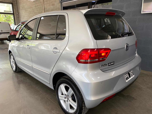 Volkswagen Fox Trendline 5ptas Mod 2016 Excelente Estado !!!