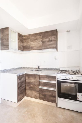 Imagen 6 de 29 de Venta Departamento 2 Amb 50 M2 Cochera Remedios De Escalada Lanus