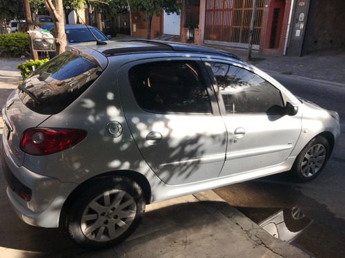 Peugeot 207 1.4 Hdi Xt Premium
