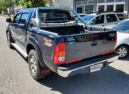 Imagen 4 de 5 de Toyota Hilux 3.0 I Srv Cab Doble 4x4 Cuero 2010