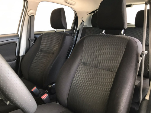 Imagem 6 de 8 de Toyota Etios Hatch 1.3 X Manual 2018
