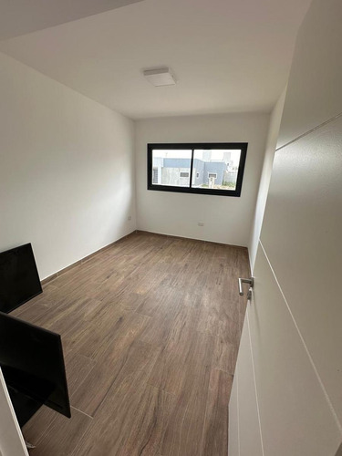 Duplex En Venta, Docta, Dos Dormitorios