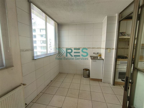 Imagen 8 de 21 de Departamento En Venta De 3 Dorm. 3 Baños, 2 Estac Y Bodega