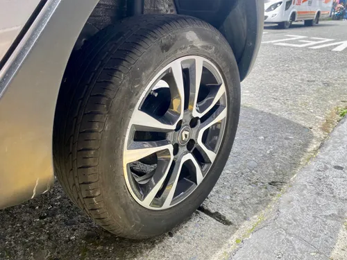 Renault Stepway 1.6 Intense Automática